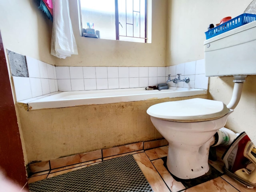 2 Bedroom Property for Sale in Meriting Unit 1 North West